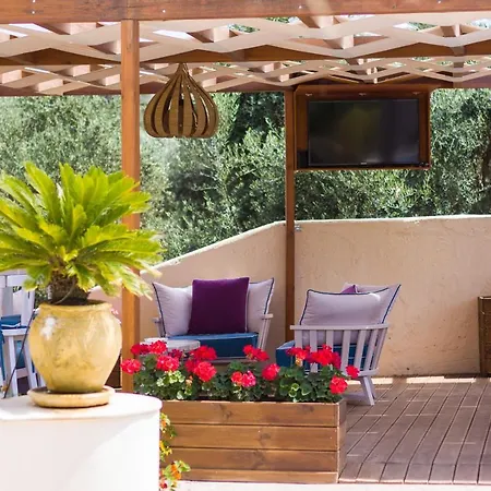 Eva & Dimitrios Villas, Captivating Oasis With Pools & Bbq, By Thinkvilla 别墅